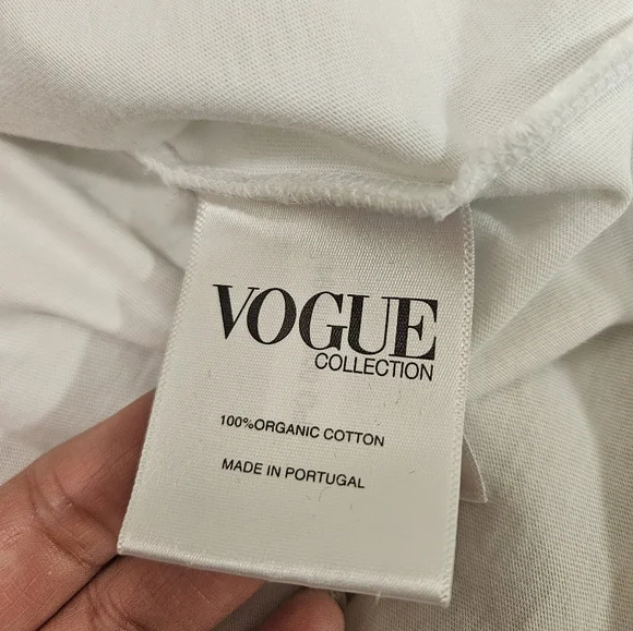 Vogue Collection White T-Shirt Size Large - Picture 7 of 9